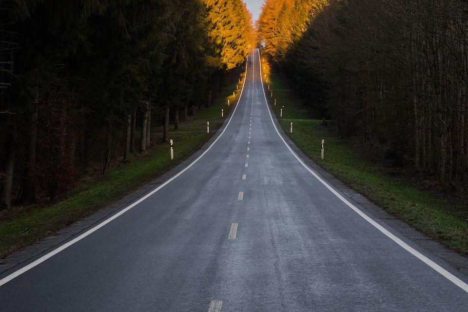 Like the new Beeminder roads, this literal road is not widening or narrowing A literal road